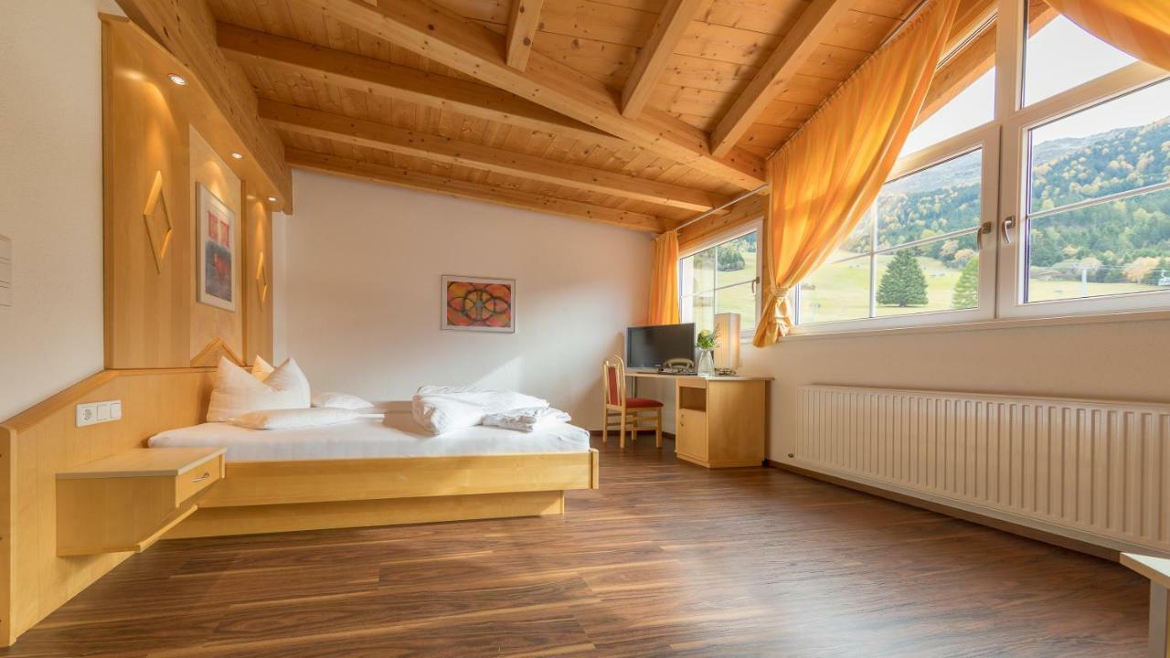 Hotel Alpen-Royal Jerzens Exterior photo